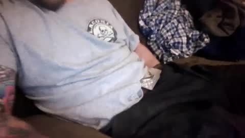 Snapshot of sheepydoggy45 chatting on November 6, 2025, 1:39 am sheepydoggy45 online show from November 6, 2025, 1:39 am