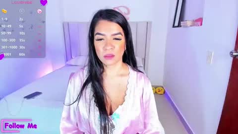 Danna   online show from December 22, 2024, 5:12 am