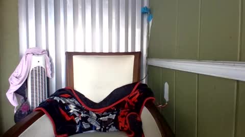 Snapshot of shelbyannn chatting on March 31, 2026, 3:01 pm Red online show from March 31, 2026, 3:01 pm