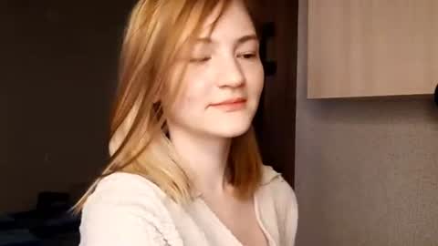 Snapshot of shelliegoza chatting on June 19, 2026, 5:06 pm Ashley online show from June 19, 2026, 5:06 pm