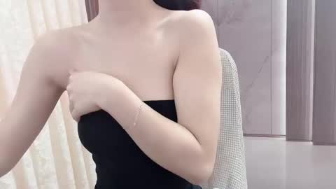 Shelly online show from February 22, 2026, 1:29 am