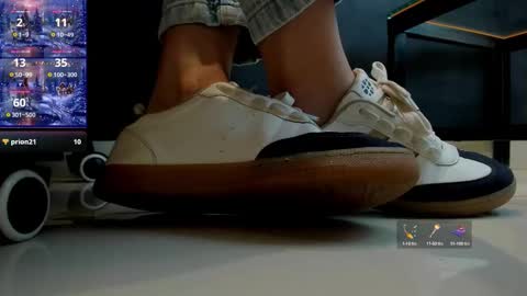 .. Sherilk .. online show from December 19, 2025, 10:39 pm