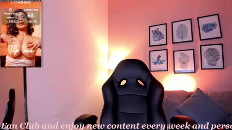 Sheyla online show from March 12, 2026, 5:24 am