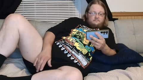 Snapshot of shifty885 chatting on May 21, 2026, 12:39 am shifty885 online show from May 21, 2026, 12:39 am