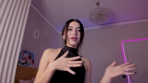 Shineel online show from January 2, 2025, 8:02 pm