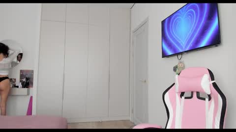 Shineel online show from September 25, 2025, 4:05 am