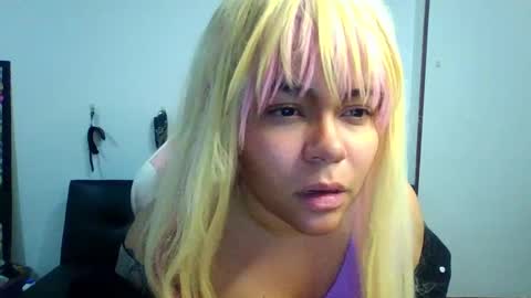 Shinee online show from February 16, 2025, 5:15 am