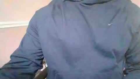 shines08092 online show from May 15, 2026, 2:57 pm
