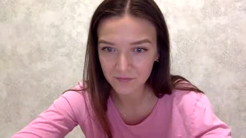 Jesica online show from September 23, 2025, 8:23 pm