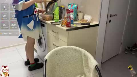 Im Lilu Rosenblum  Guys I have   ----Ill be glad to see you there online show from November 5, 2025, 7:25 pm