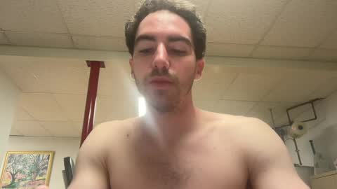 Snapshot of shirtlesshunk15 chatting on June 6, 2026, 7:51 pm shirtlesshunk15 online show from June 6, 2026, 7:51 pm