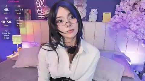 Snapshot of shizuko___ chatting on July 10, 2026, 8:44 pm Valentina online show from July 10, 2026, 8:44 pm