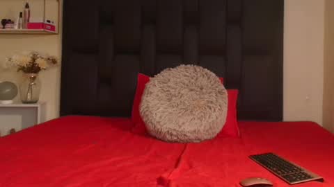  kendal  online show from March 11, 2026, 2:56 pm