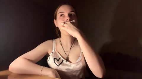 Sade online show from May 17, 2026, 5:42 pm