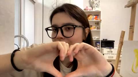 Snapshot of shontagrabowski chatting on February 27, 2026, 12:05 pm Marie online show from February 27, 2026, 12:05 pm