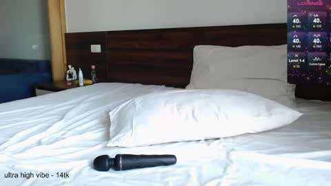 Snapshot of shoopdelang chatting on February 7, 2026, 4:49 am Jess online show from February 7, 2026, 4:49 am