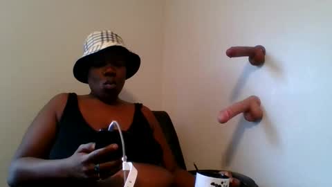 Snapshot of shottasquirtle chatting on December 9, 2024, 5:52 pm ShottaSquirtle online show from December 9, 2024, 5:52 pm
