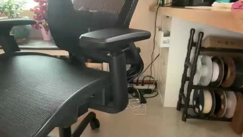 showflyer06 online show from December 2, 2025, 7:53 pm