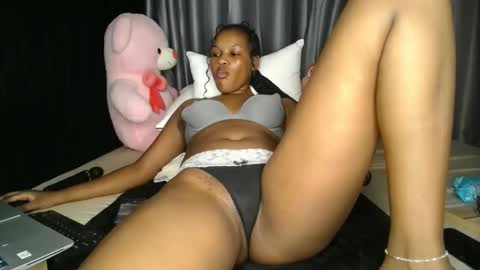 EVA online show from February 8, 2025, 2:58 am