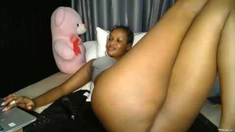 EVA online show from February 8, 2025, 6:01 am