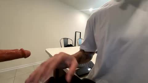 shurthingxx online show from February 22, 2025, 4:40 pm