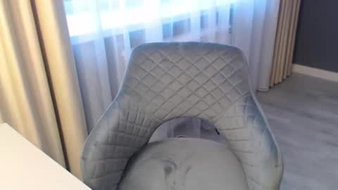 shy_26 online show from January 2, 2025, 9:11 am