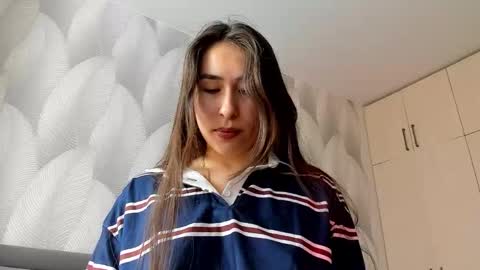 Mika online show from March 10, 2026, 4:50 am