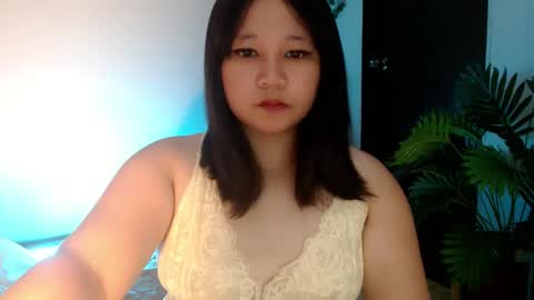 shy_girl09 online show from October 20, 2025, 2:56 am
