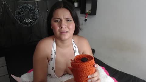 Ana online show from December 15, 2024, 7:21 pm