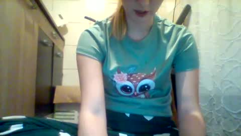 shy_model19 online show from December 20, 2024, 5:51 pm