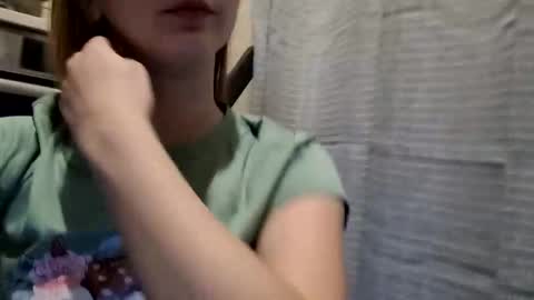 shy_model19 online show from December 24, 2024, 5:05 am