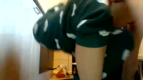 shy_model19 online show from January 2, 2025, 12:24 pm