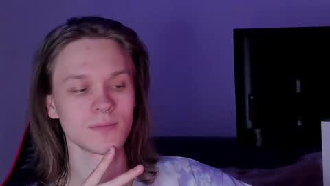 Snapshot of shy_nny chatting on September 20, 2025, 11:11 am Mark online show from September 20, 2025, 11:11 am