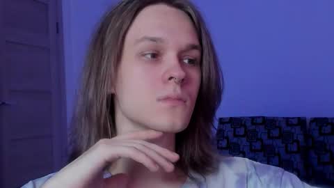 Snapshot of shy_nny chatting on October 16, 2025, 11:44 am Mark online show from October 16, 2025, 11:44 am