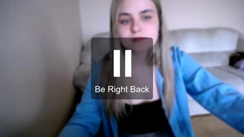 shy_sabrina_ online show from April 25, 2026, 1:52 pm