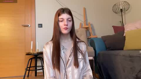 Bella online show from October 9, 2025, 6:44 am