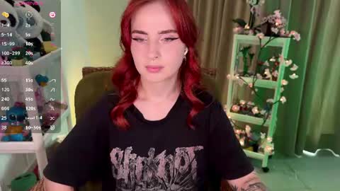 Snapshot of shyfoxxxy chatting on June 29, 2026, 6:41 am Effie online show from June 29, 2026, 6:41 am