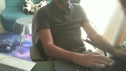 Snapshot of shyfrenchcock chatting on June 5, 2026, 7:47 am shyfrenchcock online show from June 5, 2026, 7:47 am