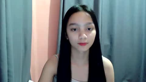 Snapshot of shypinay_kaira chatting on September 19, 2025, 5:31 am kaira online show from September 19, 2025, 5:31 am