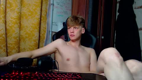 Snapshot of shyredstar chatting on February 6, 2026, 4:06 am Tom and Betty online show from February 6, 2026, 4:06 am