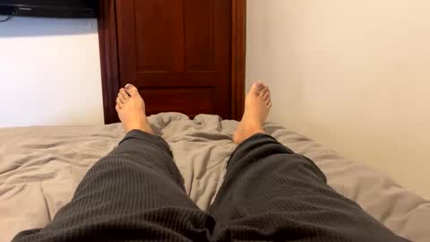 shytrib online show from October 19, 2025, 1:01 pm