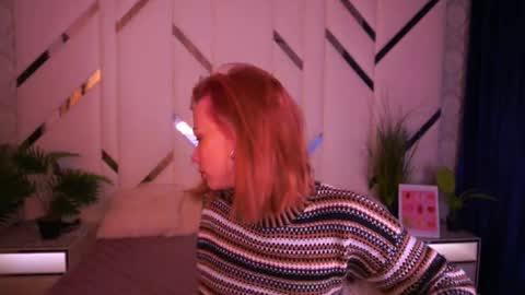 shyysiren online show from January 18, 2026, 8:40 am