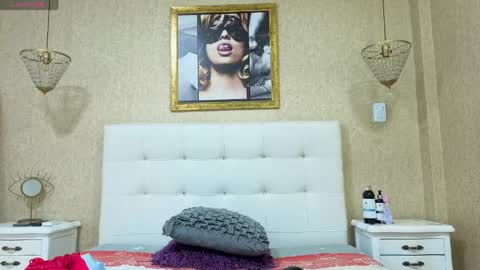 Snapshot of siacavali chatting on June 5, 2026, 11:27 am Sia online show from June 5, 2026, 11:27 am
