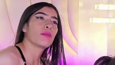 Snapshot of siara_lewis_ chatting on June 23, 2026, 11:03 pm Siara and Zoe tattoo online show from June 23, 2026, 11:03 pm