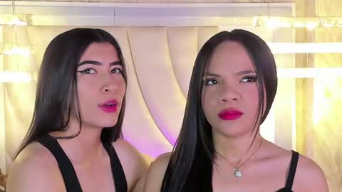 Snapshot of siara_lewis_ chatting on July 7, 2026, 11:20 pm Siara and Zoe tattoo online show from July 7, 2026, 11:20 pm