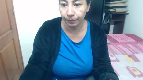 Snapshot of siblley chatting on February 1, 2025, 12:29 am sara online show from February 1, 2025, 12:29 am