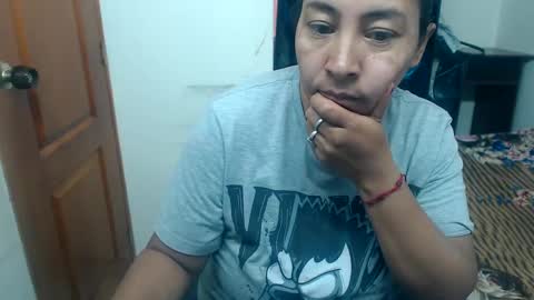 Snapshot of siblley chatting on February 11, 2025, 6:11 pm sara online show from February 11, 2025, 6:11 pm