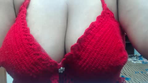 Snapshot of siblley chatting on February 13, 2025, 6:05 pm sara online show from February 13, 2025, 6:05 pm