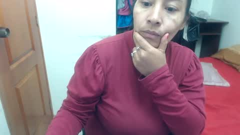 Snapshot of siblley chatting on March 5, 2025, 10:32 pm sara online show from March 5, 2025, 10:32 pm