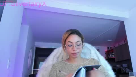 Snapshot of sickfairyx chatting on October 13, 2025, 7:19 am Mich online show from October 13, 2025, 7:19 am